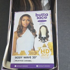 Sensationnel Butta Lace Body Wave 20" Wig - Balayage Caramel - Worn Once